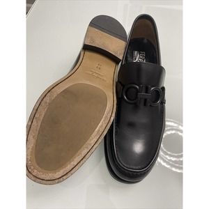SALVATORE FERRAGAMO Rolo 6 Black loafers size 8.5 EE